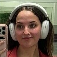 киаракиссесх Голая