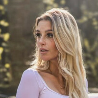 Ларамарьероз Голая