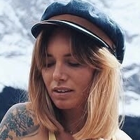 Лаура Дайм Голая