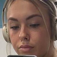 Леахана Штайнель Голая