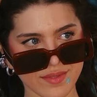 Лейла Стар Голая