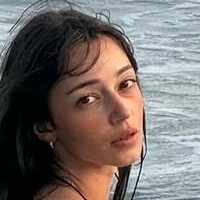 Лисиан Голая