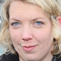 Лина Бекманн Голая