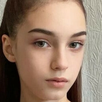 Линдатегирли Голая