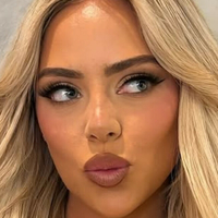 Лив Уокер Голая