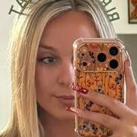 Лив Ганди Голая