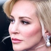 Луиза Линтон Голая
