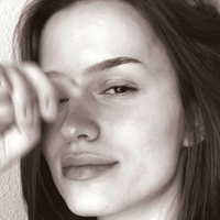 ЛуизаМарияа Голая