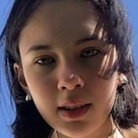 Лузбургес Голая