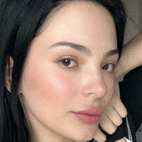 Мэддисон В Голая