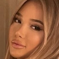 Мануэла Милинкович Голая