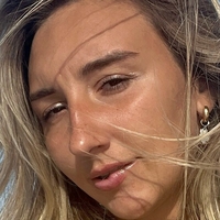 мэриуэйн Голая