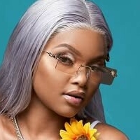 Мавху Голая