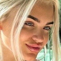 Максим Окасек Голая