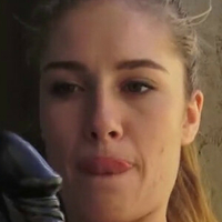 Маззи Грейс Голая