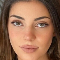 Меллоу Маргарет Голая