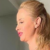 Миа Алексис Куин Голая