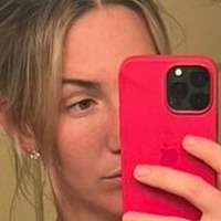 Микаэла Майер Голая