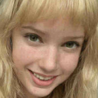 Микалинн Голая