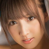 Миками Юа Голая