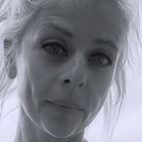 ммииссгирли Голая