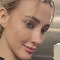 Молли Дивайн Голая