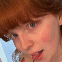 момонинджи Голая