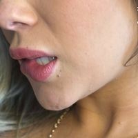 Никол Айн Голая