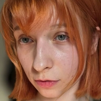 Нейучесана Голая