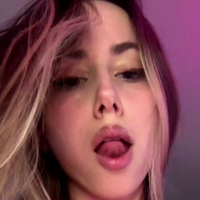 Оленкаа Голая