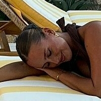 Опал Дана Голая
