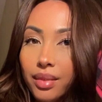 Памила Грейс Голая