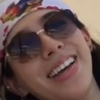 Пау Морено Голая