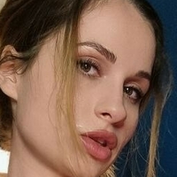 Полли Долл Голая