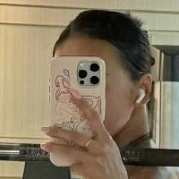 кисевенмонс Голая