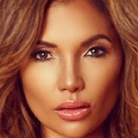 Рэйвен Лекси Голая