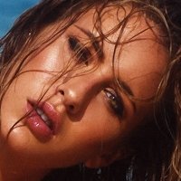 Рене Самерфилд Голая