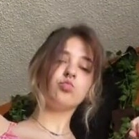 Райли Ф Голая