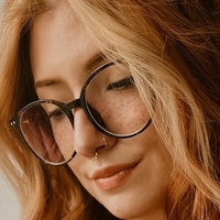 Рвне.фокс Голая