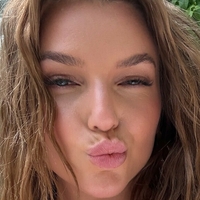 Сандра Грейс Голая