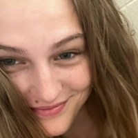 Сарас Вуд Голая