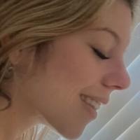 Шюлерин.эмели Голая