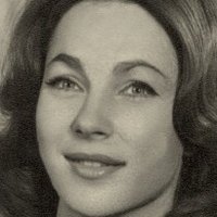 Ширли Энн Филд Голая
