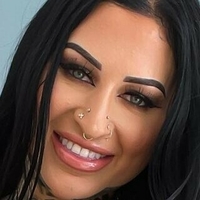 Снейкскинлвт Голая