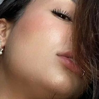 Стефани Гомес Голая