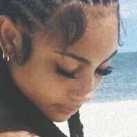 Самиямари Голая