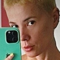 Табата Чанг Голая