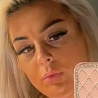 Тара Бэби Голая