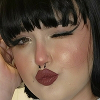 маленький кролик Голая