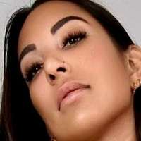 зэмередит Голая